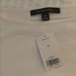 NWT Banana Republic white cotton top with flutter sleeves M